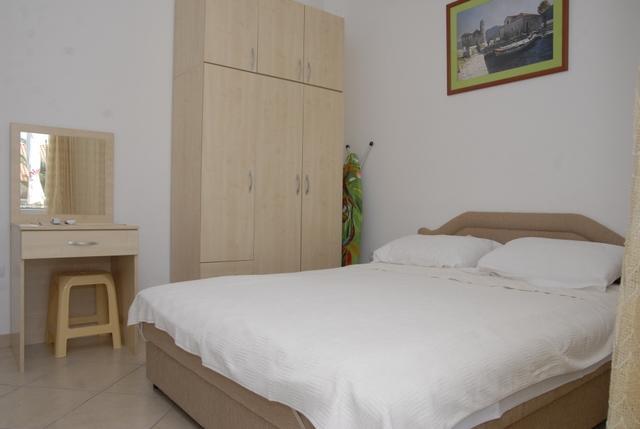 Apartments Dosljak Tivat Exterior photo