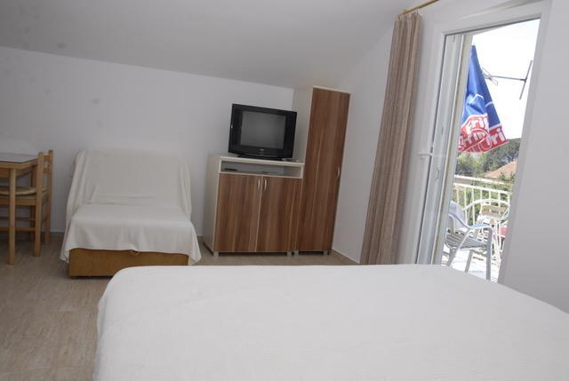 Apartments Dosljak Tivat Exterior photo