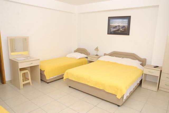 Apartments Dosljak Tivat Exterior photo
